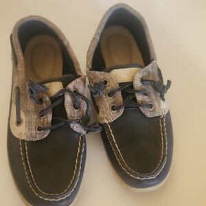 Sperry Navy and Tan Textured Leather Boat Shoes